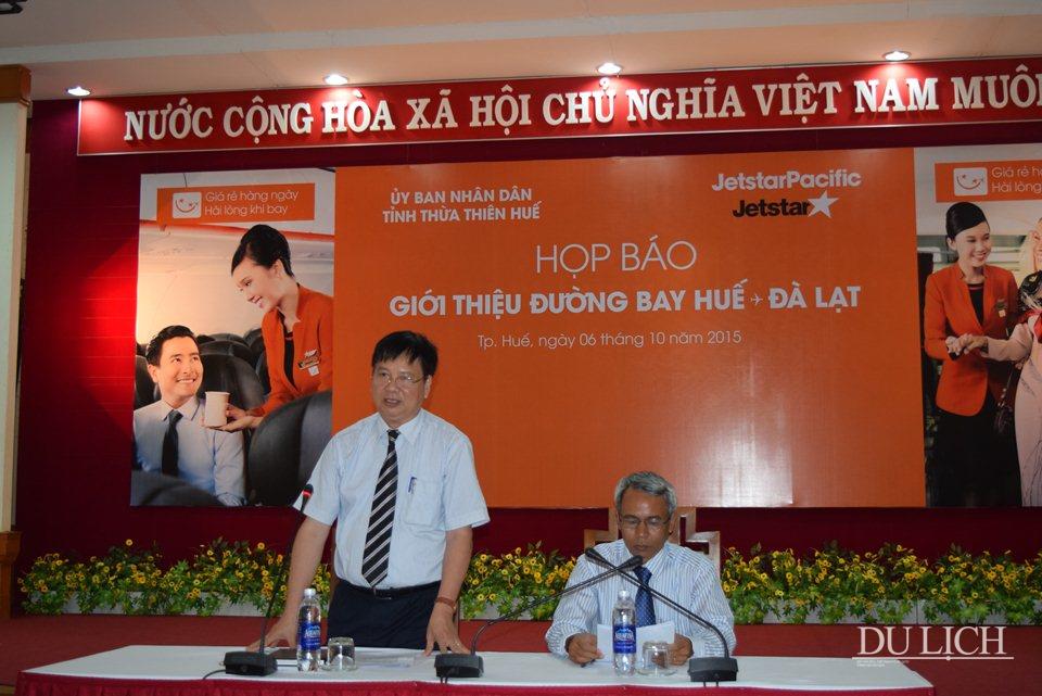 Phó Chủ tịch UBND tỉnh Thừa Thiên – Huế Nguyễn Dung phát biểu tại buổi họp báo